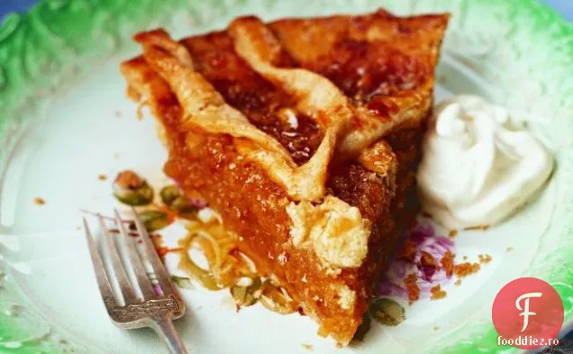 Doamna White ' s Treacle Pie