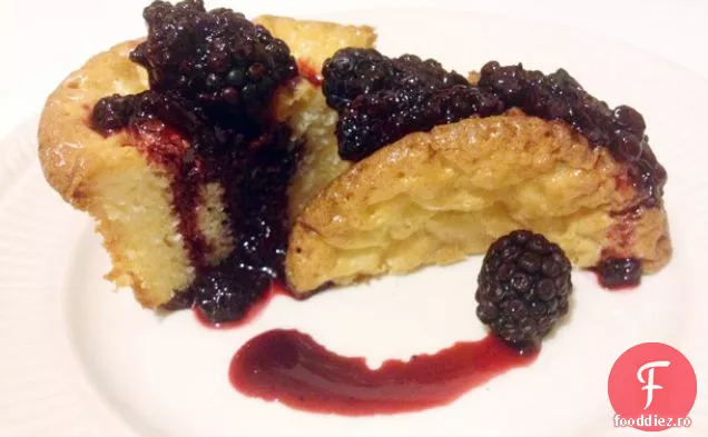 Tortelete de ciocolată albă cu mure Cabernet Gastrique