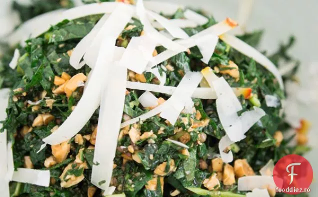 Salată De Migdale Kale Și Marcona