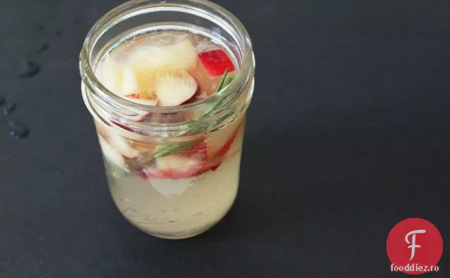 Sangria Albă De Piersici