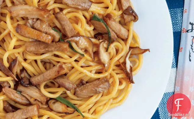 Friptură De Porc Lo Mein