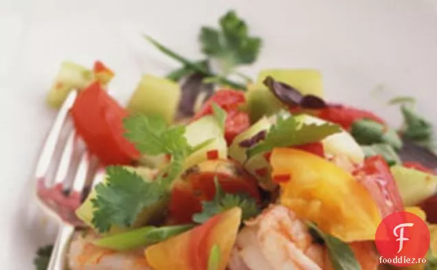 Salată de roșii și creveți în stil thailandez