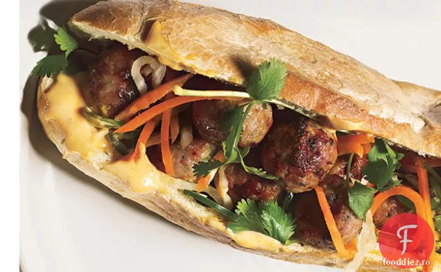 Chiftele De Porc Banh Mi