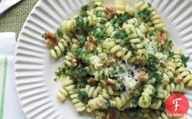 Paste Cu Pesto De Kale Și Nuci
