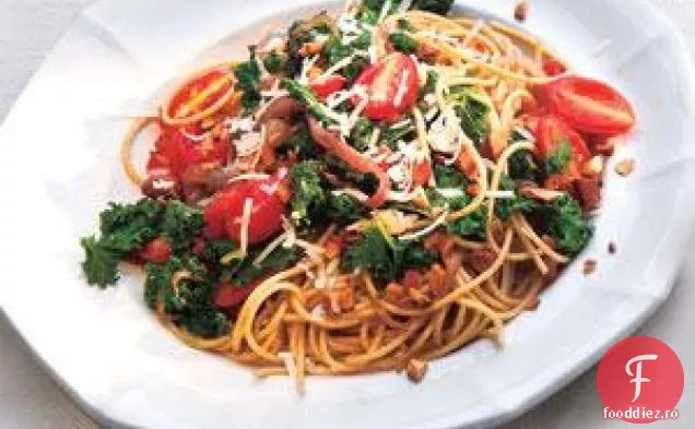 Spaghete din cereale integrale cu usturoi și roșii