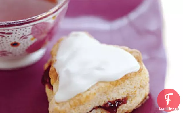 Biscuiți Cu Inimă De Zmeură Glazurată