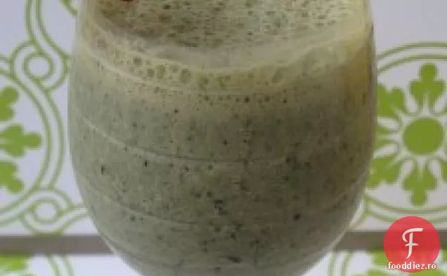 Săptămâna De Stimulare A Imunității: Smoothie De Kale Și Fructe De Pădure