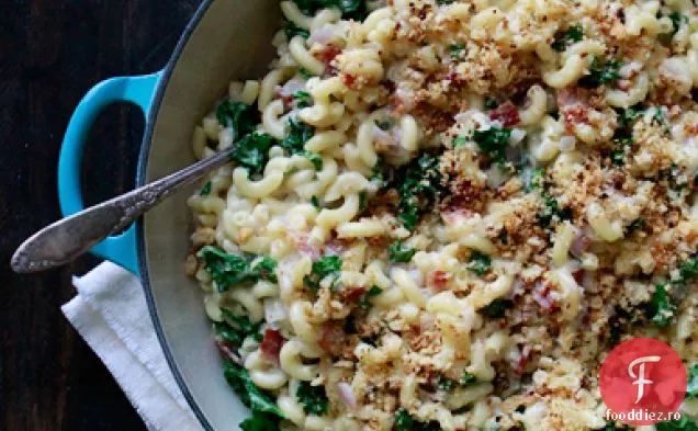Brânză Albă Cheddar Mac N La Cuptor Cu Kale Și Slănină
