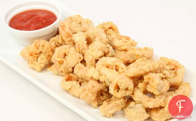 Calamari cu sos de roșii prăjite