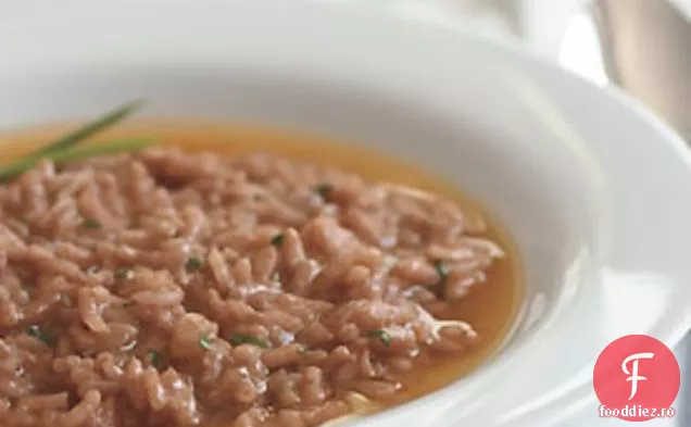 Risotto de vin roșu trufat cu bulion de parmezan