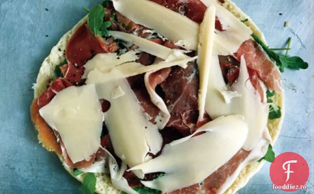 Pâine plată umplută cu brânză și Prosciutto (Torta al Testo )