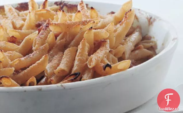 Penne cu cremă de parmezan și Prosciutto