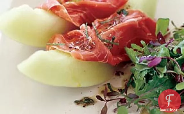 Miere și Prosciutto cu verdeață și vinetă de mentă