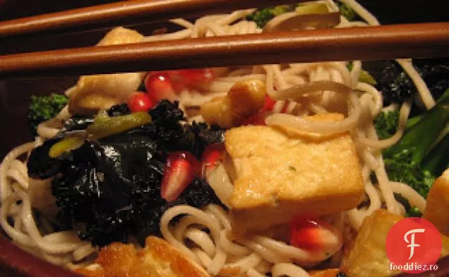 Tăiței Soba Cu Broccoli, Nuci Și Rodie
