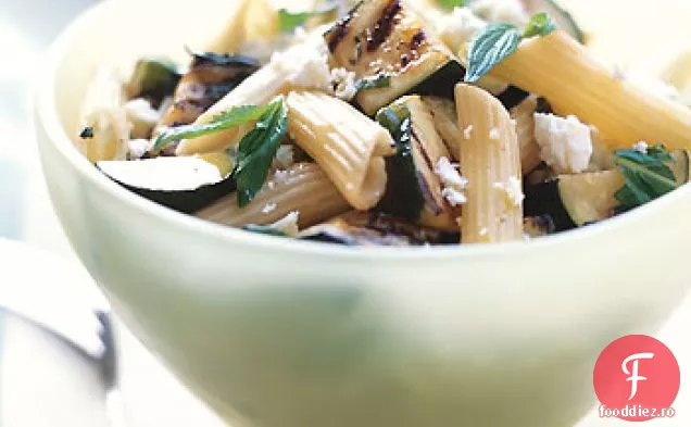 Penne cu dovlecei la grătar, Ricotta Salata și mentă