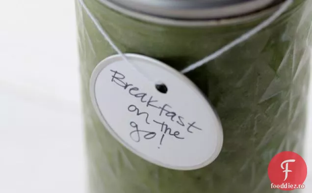 Smoothie cu putere verde din mers