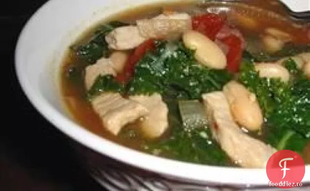 Fasole Cannellini Cu Varză Cu Frunze Plate