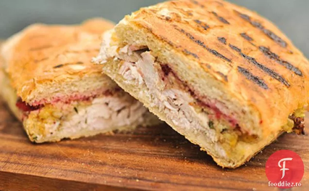 Panini Rămase De Ziua Recunoștinței Presate La Grătar