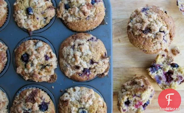 Briose Cu Crumble Cu Boabe De Zahăr Brun