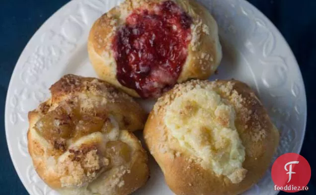 Cremă De Brânză Umplută Kolaches