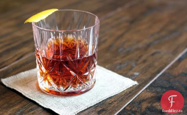 Vechiul Cocktail Hickory
