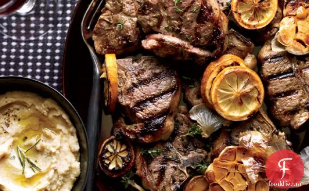 Cotlete de miel la grătar cu usturoi prăjit