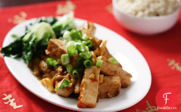 Sichuan Tofu cu sos de usturoi