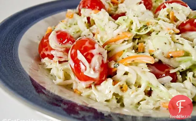 Salată De Varză Cu Ierburi Cremoase