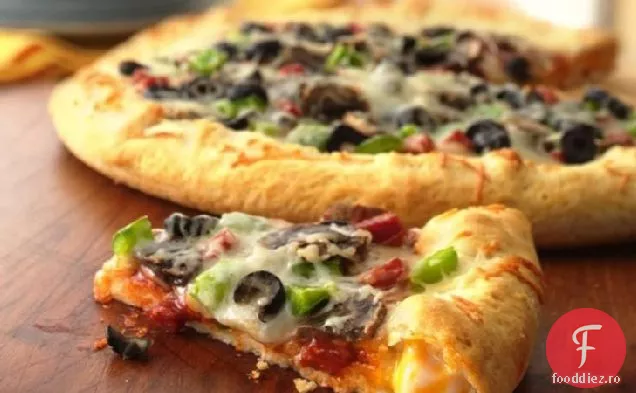 Pizza Pepperoni Cu Crustă Umplută