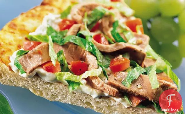 Pizza Sandwich Cu Carne De Vită Friptă Rece