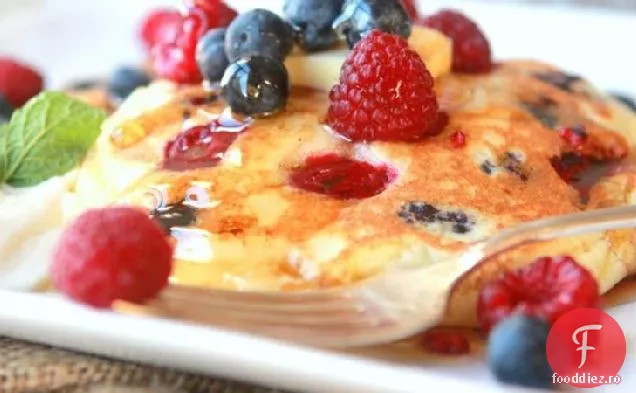 Lemon-Berry Twist Clătite