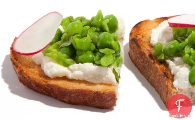 Bruschetta de mazăre și Ricotta