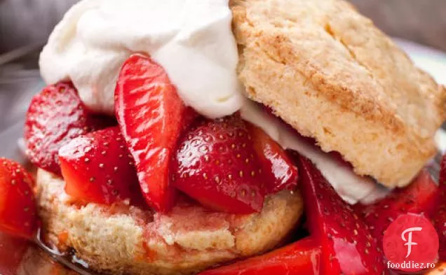 Shortcake Clasic Cu Căpșuni