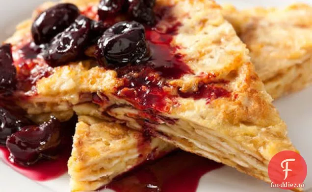 Matzo Brei cu cireșe prăjite
