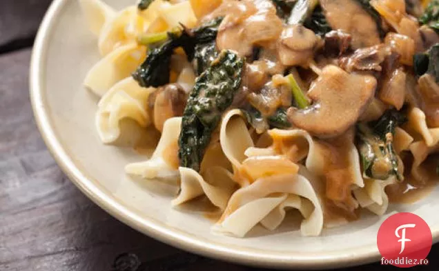 Kale și ciuperci Stroganoff