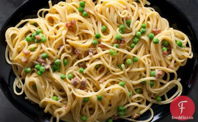 Paste Carbonara cu mazăre