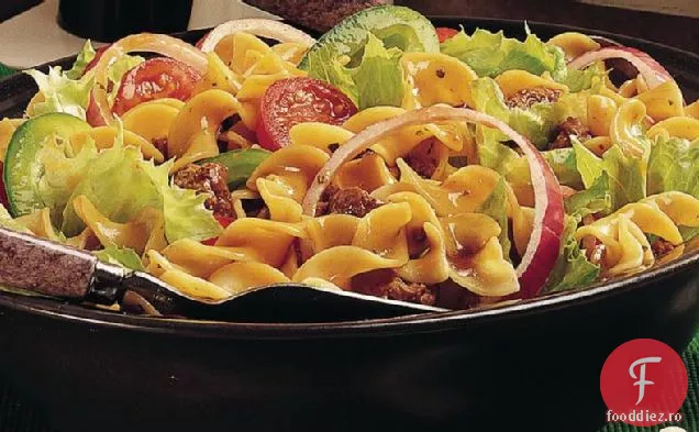 Legume de grădină și salată de vită