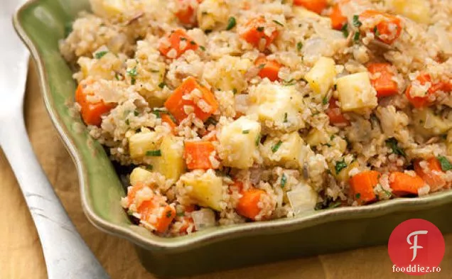 Pilaf Bulgur cu morcovi prăjiți și păstârnac