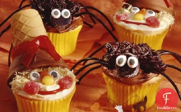 Cupcakes sperietoare și păianjen