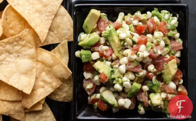 Avocado-Salsa De Porumb
