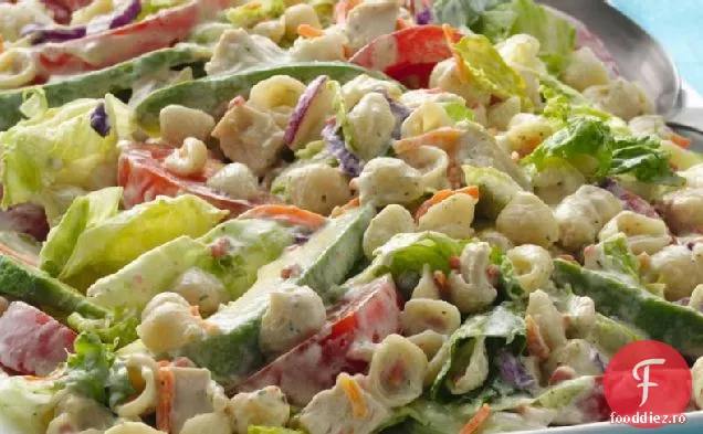 Salată de pui BLT din California
