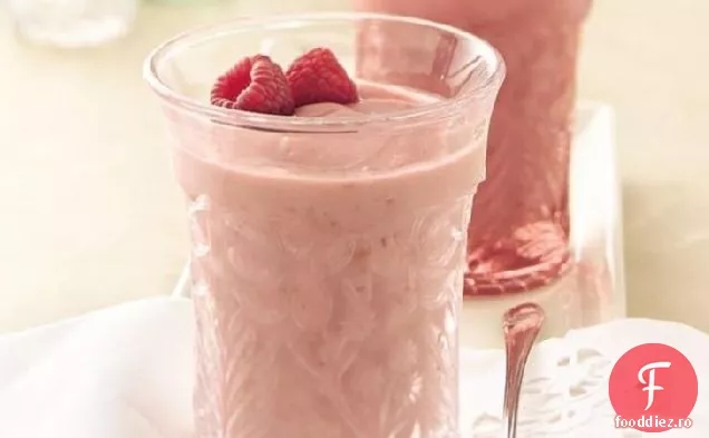 Smoothie-Uri De Iaurt Cu Zmeură-Banane