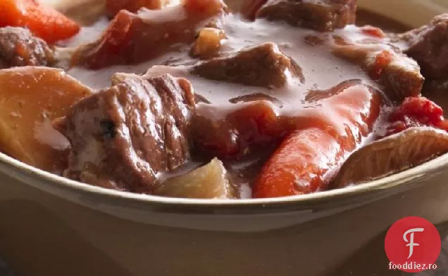 Tocană de vită cu aragaz lent cu ciuperci Shiitake