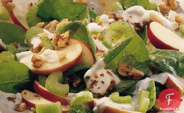 Salată Waldorf Cu Brânză Albastră