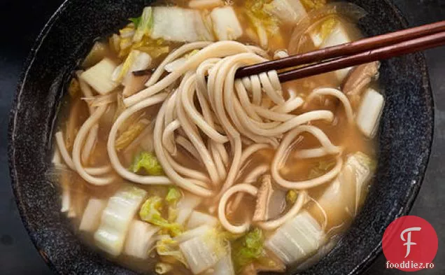 Supă Miso cu varză Napa și Udon