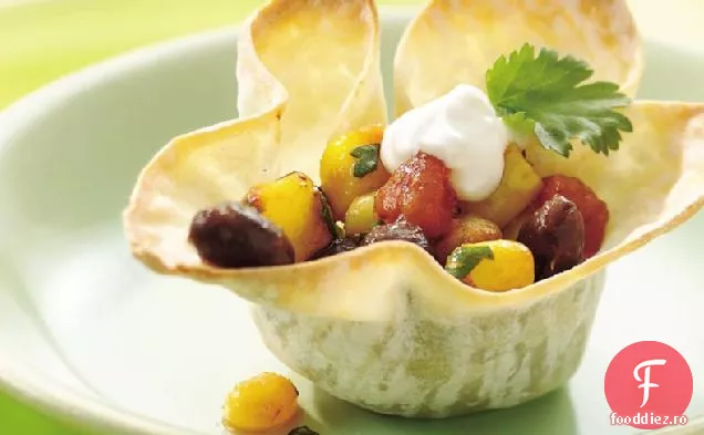 Cupe Wonton de fasole neagră și porumb