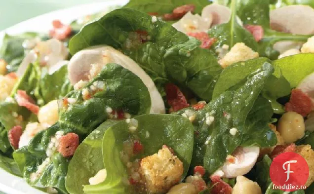 Salată italiană de spanac și ciuperci