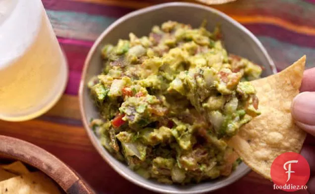 Guacamole cu Bacon și roșii