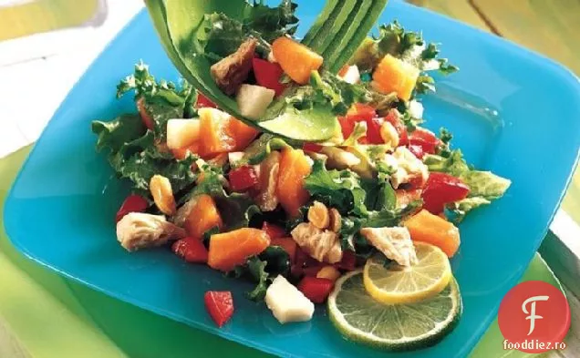 Salată asiatică cu pansament de var