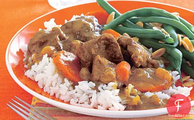 Tocană de miel curry cu morcovi